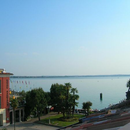 Le Reve B&B - Lake View Rooms Sirmione Exterior photo